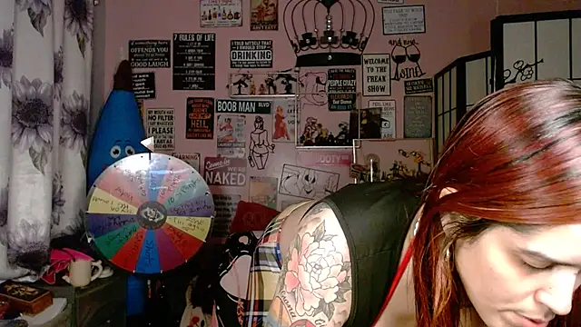 Snapshot of latinacubana chatting on 02/25/26, 04:55 latinacubana online show from 02/25/26, 04:55