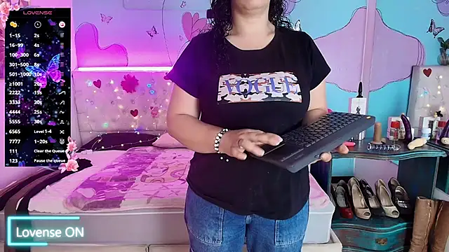 Snapshot of Zaly_mature chatting on 07/02/26, 12:21 Zaly mature online show from 07/02/26, 12:21
