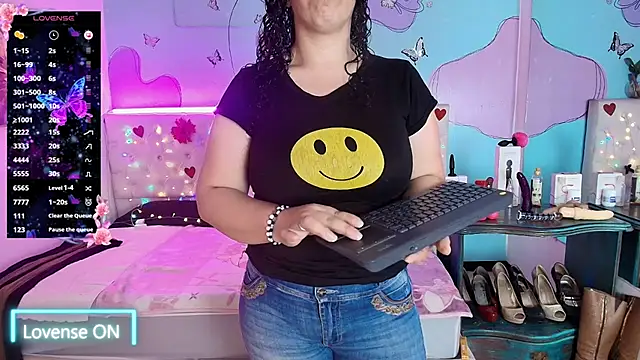 Snapshot of Zaly_mature chatting on 07/06/26, 10:56 Zaly mature online show from 07/06/26, 10:56