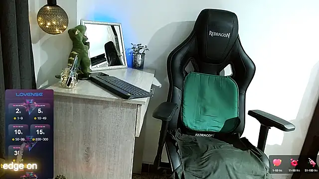 piter berlin online show from 02/26/25, 11:04