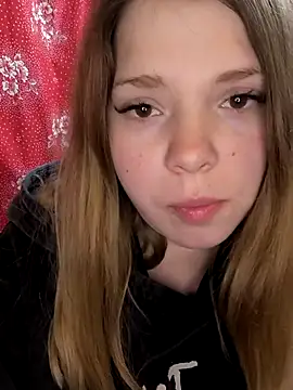 Zuli Kiska online show from 02/22/26, 07:23