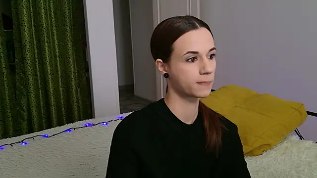 ItsAlisia online show from 02/23/26, 06:44