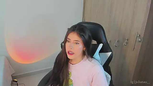 iriswest  online show from 01/15/25, 10:35