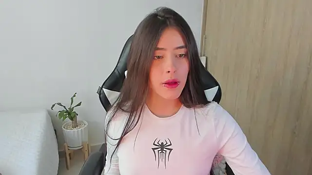 iriswest  online show from 01/26/25, 08:56