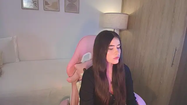 iriswest  online show from 10/03/25, 12:18