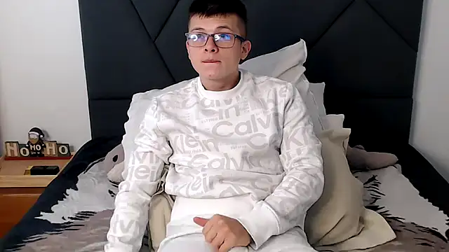 MathewCollin online show from 02/03/25, 12:25