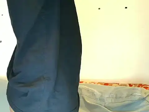 Snapshot of jhon_gade chatting on 09/18/25, 02:35 jhon gade online show from 09/18/25, 02:35