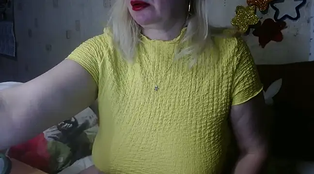 QueenLana online show from 03/03/25, 03:53
