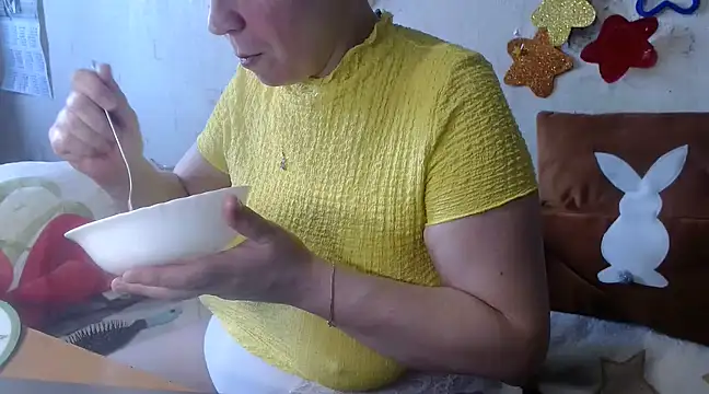 QueenLana online show from 03/06/25, 02:18