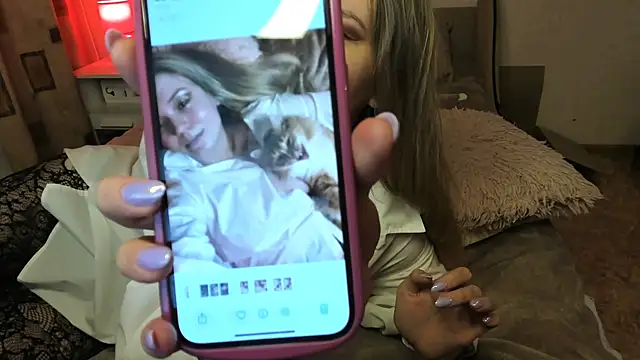 Vivian Davis online show from 01/10/25, 07:32