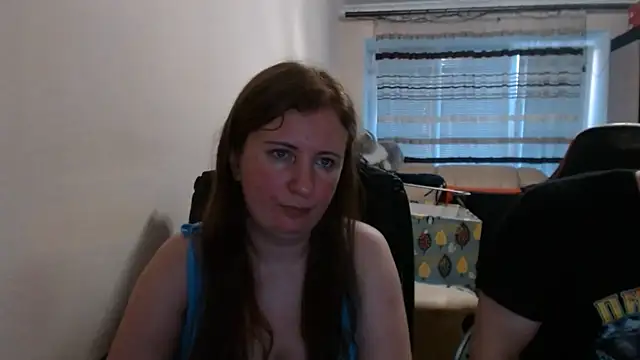 PeterAndJen online show from 07/03/26, 05:41