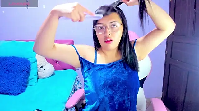 crissn0707 online show from 03/31/26, 12:12