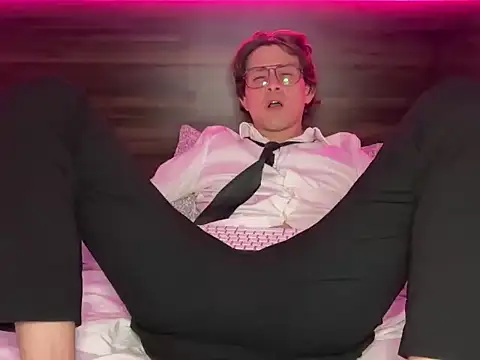 mcklister kinky feets online show from 03/06/26, 09:50