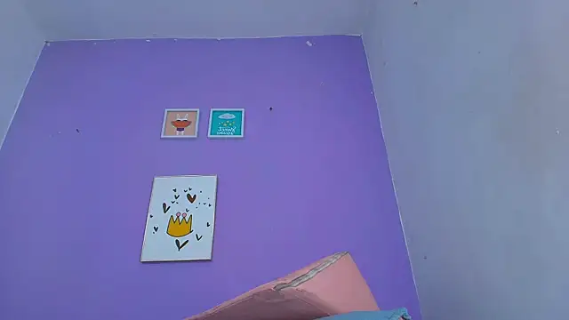 timkerbell  online show from 02/04/25, 07:22