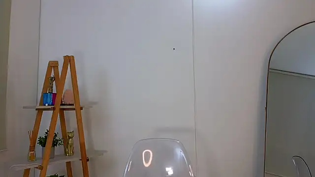 Snapshot of bella__adams chatting on 03/21/26, 11:48 bella adams online show from 03/21/26, 11:48