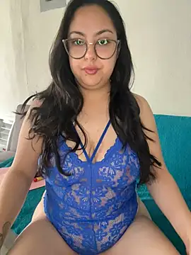 MileyGia online show from 03/06/26, 02:35