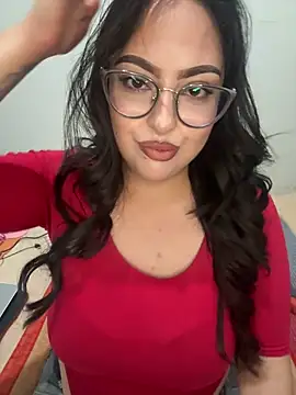 MileyGia online show from 03/18/26, 11:41