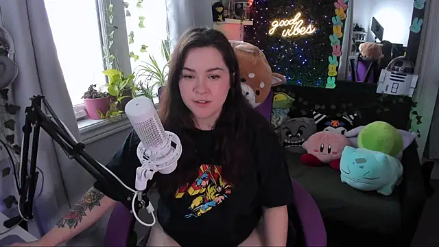 JennKenobi online show from 04/17/26, 03:15