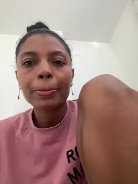 Snapshot of angelica_af chatting on 12/11/24, 07:46 angelica af online show from 12/11/24, 07:46