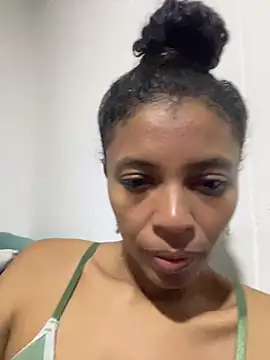 Snapshot of angelica_af chatting on 12/12/24, 04:04 angelica af online show from 12/12/24, 04:04