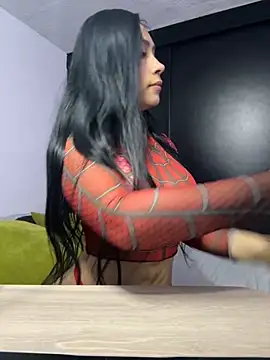 Angela isabella online show from 10/31/25, 01:01