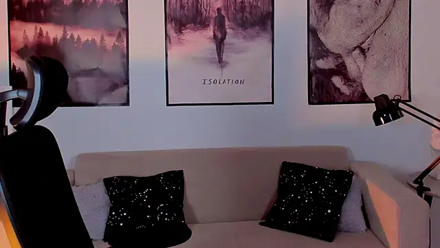 AsheLucker online show from 12/13/24, 08:04