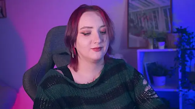 AsheLucker online show from 12/20/24, 08:12