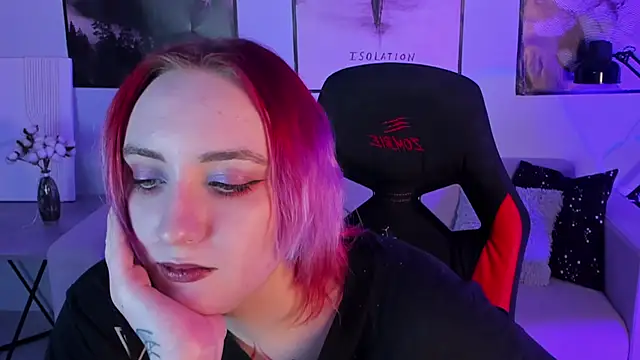 AsheLucker online show from 01/17/25, 02:50