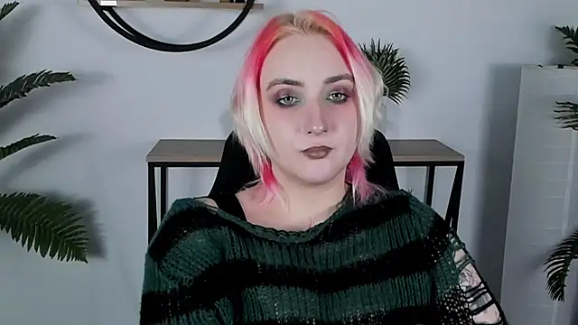 AsheLucker online show from 01/29/25, 11:46