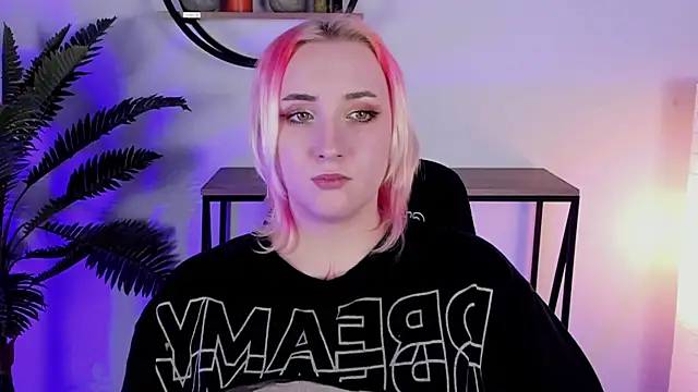 AsheLucker online show from 02/27/25, 08:50