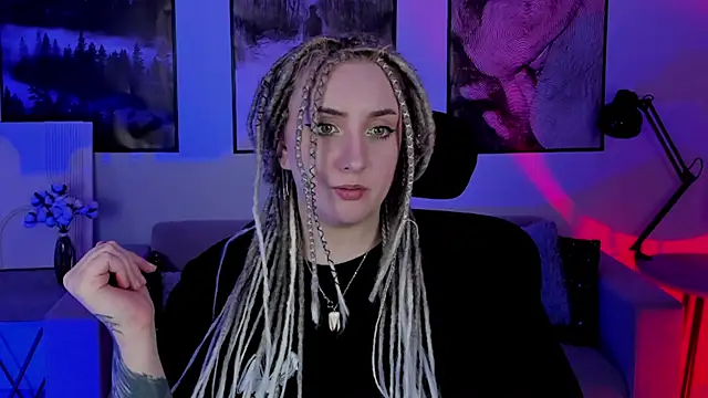 AsheLucker online show from 03/17/25, 08:51