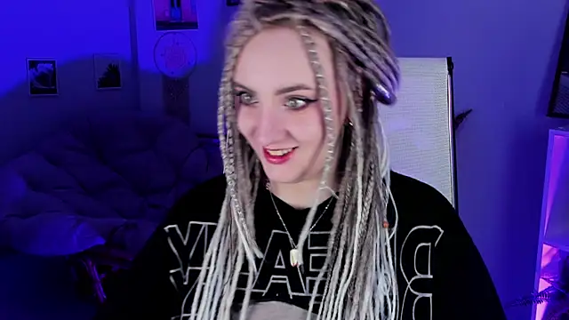 AsheLucker online show from 03/21/25, 02:18