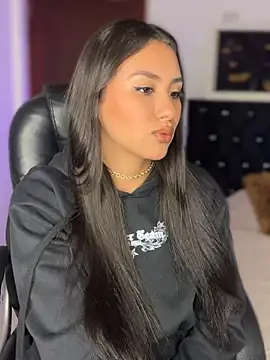 Ambar pe  online show from 01/26/25, 02:14