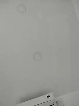 miradetrasdeti online show from 04/21/26, 08:44