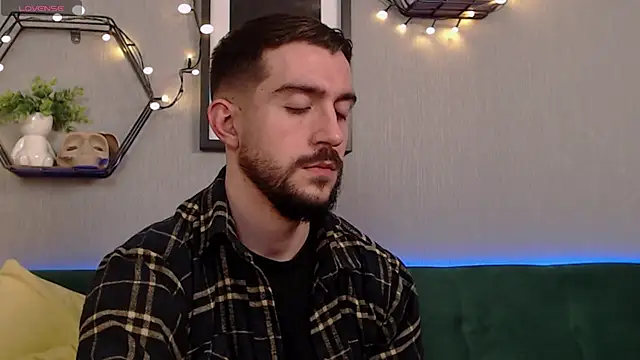 Dylan Best online show from 12/27/24, 12:29