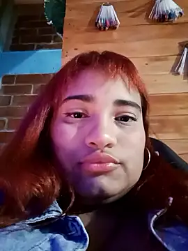 Hilarybunnyy online show from 12/08/24, 02:07