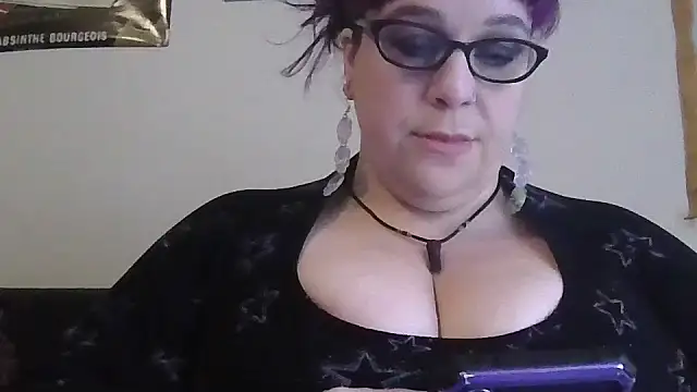 GothyBaby online show from 12/04/25, 06:38