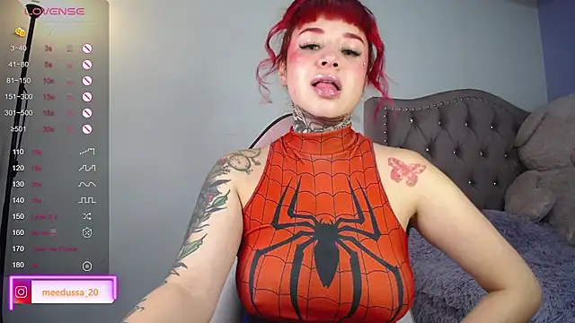 Snapshot of meedussa_20_ chatting on 02/21/25, 05:56 meedussa 20 online show from 02/21/25, 05:56