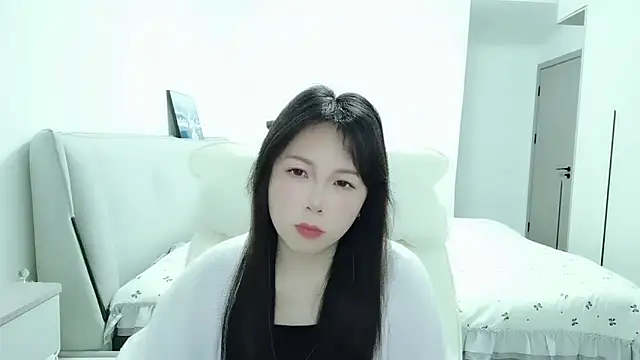 Sunset glow online show from 03/08/26, 03:49