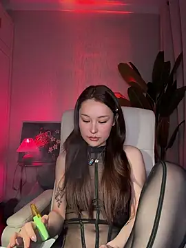 sphynx- - online show from 11/29/25, 12:52