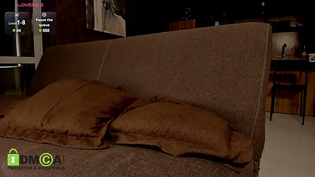 Model Mike online show from 03/06/25, 09:58