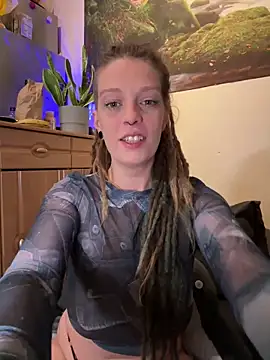 MenaDreadfull online show from 12/03/24, 05:31