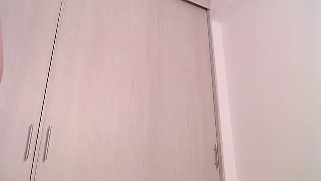 darkcandy666 online show from 02/06/25, 02:37