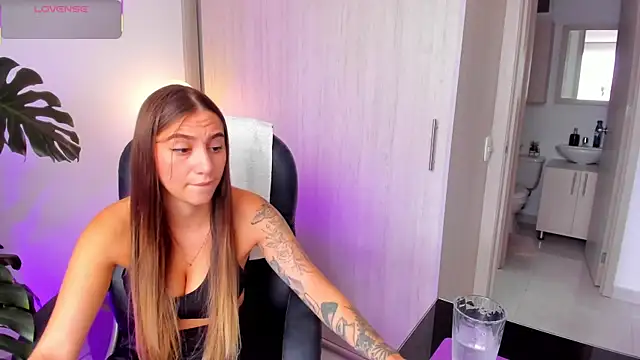 StacyConner online show from 07/20/26, 08:11