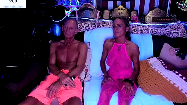 ShannNikkii420 online show from 11/02/25, 12:24