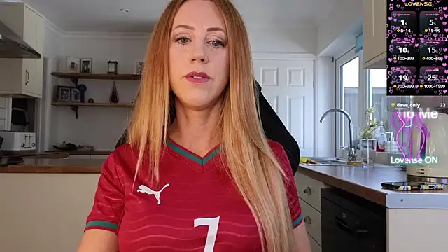 stripmequick online show from 06/17/26, 12:29