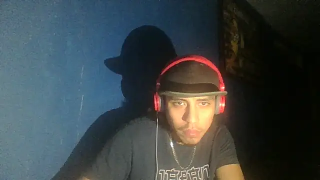 AlexAlejandro13 online show from 10/06/25, 07:06