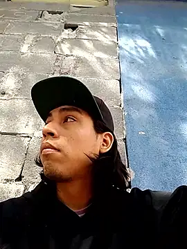 AlexAlejandro13 online show from 02/18/26, 06:15