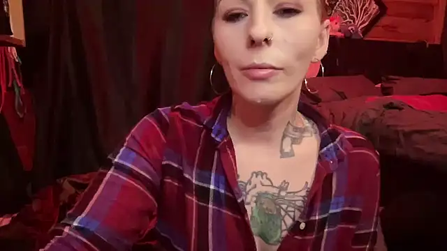 Snapshot of TeenyDoll chatting on 11/11/25, 03:39 TeenyDoll online show from 11/11/25, 03:39