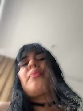 Roxxannne online show from 03/15/25, 06:21